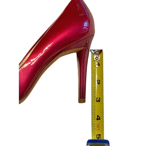 Louis Vuitton 3” Point Toe Patent Stiletto Pump - Picture 7 of 7